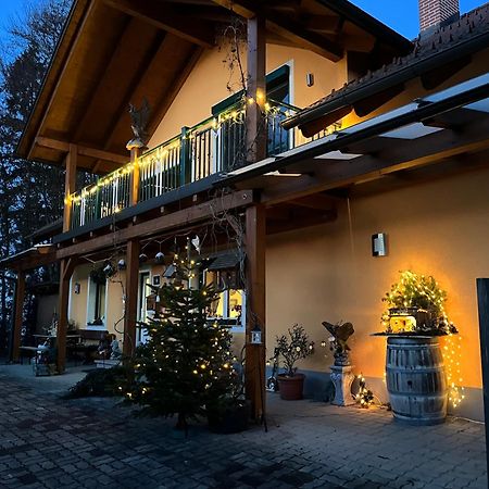 Gaestehaus Schmid Sankt Johann im Saggautal Exterior foto