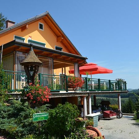 Gaestehaus Schmid Sankt Johann im Saggautal Exterior foto